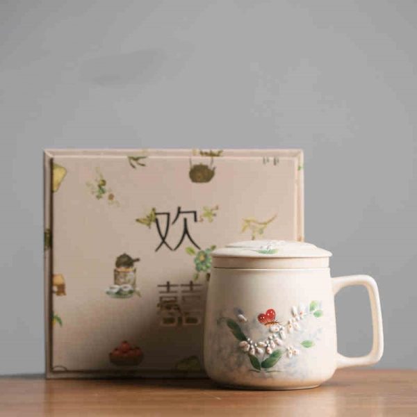 Hand Painted Butterfly Dance Household Mug With Lid