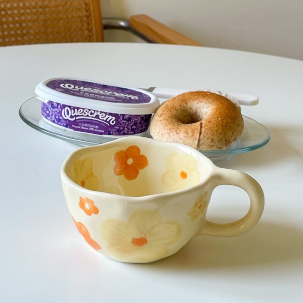 Korean-style Cute Milk Yellow Hand Pinch Mug Hand-painted Breakfast Mug