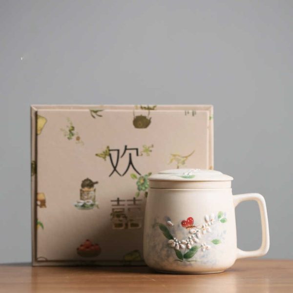 Hand Painted Butterfly Dance Household Mug With Lid