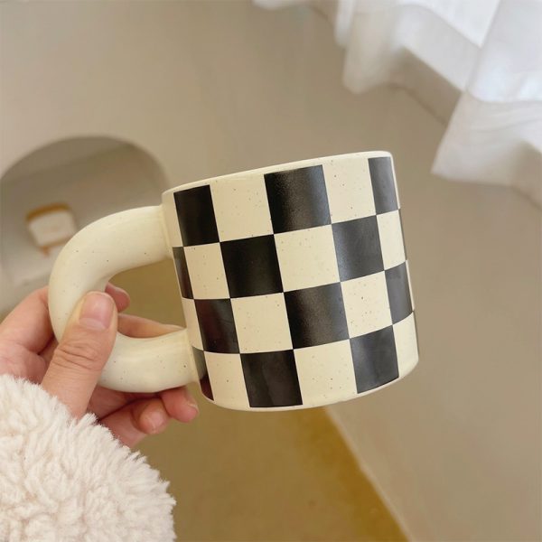 Black And White Checkerboard Large Capacity Ceramic Mug