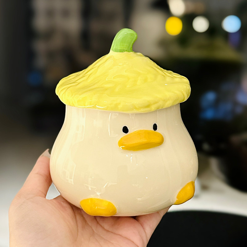 Adorable Yellow Duck Ceramic Mug with Lid â€“ Cute Fun Water Cup for Girls, Perfect Gift for Animal Lovers and Home Decor