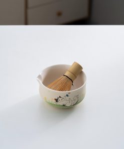 Beige Cat Hand-painted Ceramic Matcha Bowl Set with Bamboo Whisk & Holder, 450ml Starter Kit