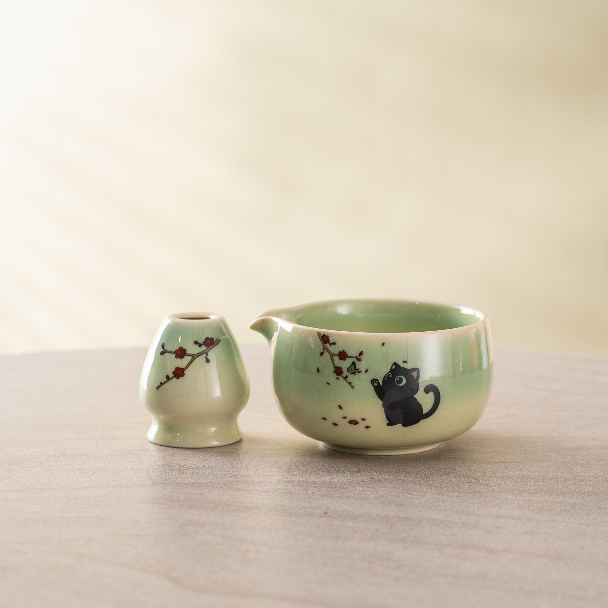 black-black-cat-cat-ceramic-matcha-bowl-set-with-bamboo-whisk-450ml-starter-kit-06 Black Black Cat Cat Ceramic Matcha Bowl Set with Bamboo Whisk, 450ml Starter Kit