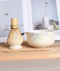 Blue Floral Hand-painted Ceramic Matcha Bowl Set with Bamboo Whisk, 450ml Chawan Kit