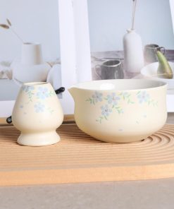 Blue Floral Hand-painted Ceramic Matcha Bowl Set with Bamboo Whisk, 450ml Chawan Kit