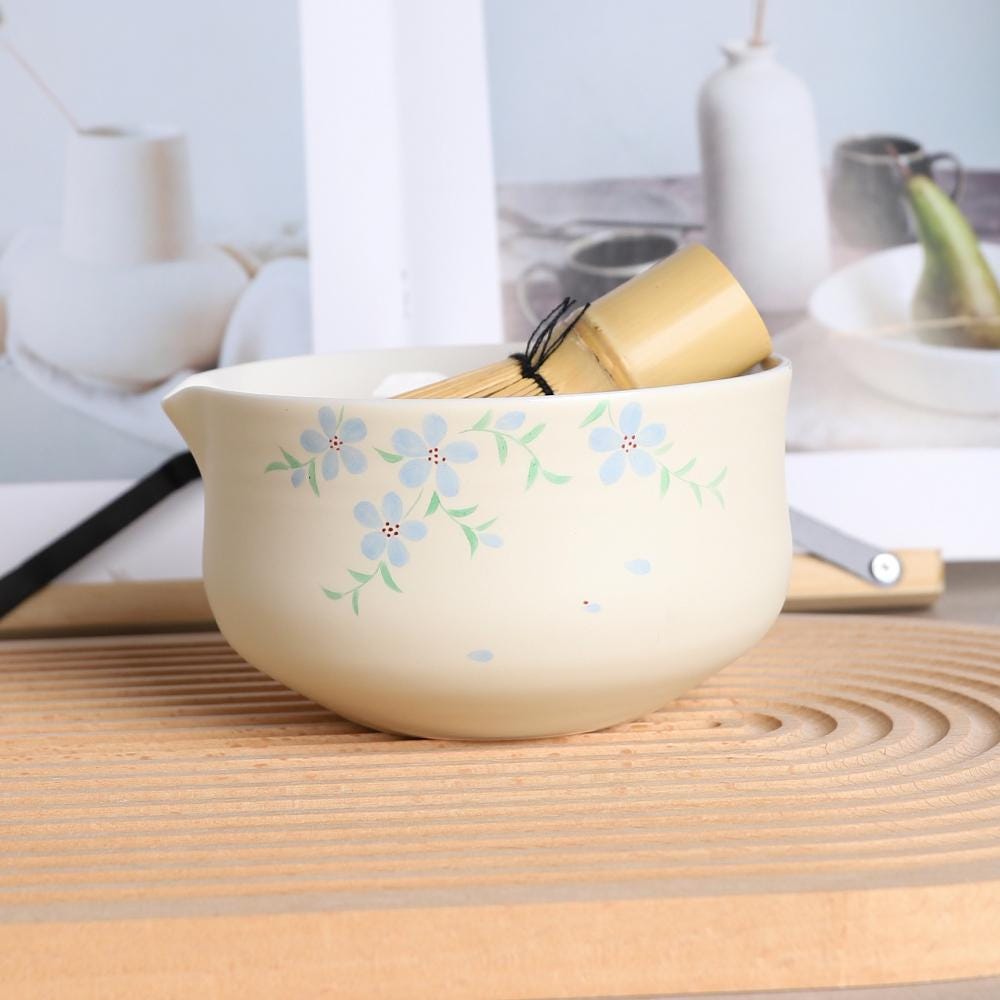 blue-floral-hand-painted-ceramic-matcha-bowl-set-with-bamboo-whisk-450ml-chawan-kit-03 Blue Floral Hand-painted Ceramic Matcha Bowl Set with Bamboo Whisk, 450ml Chawan Kit