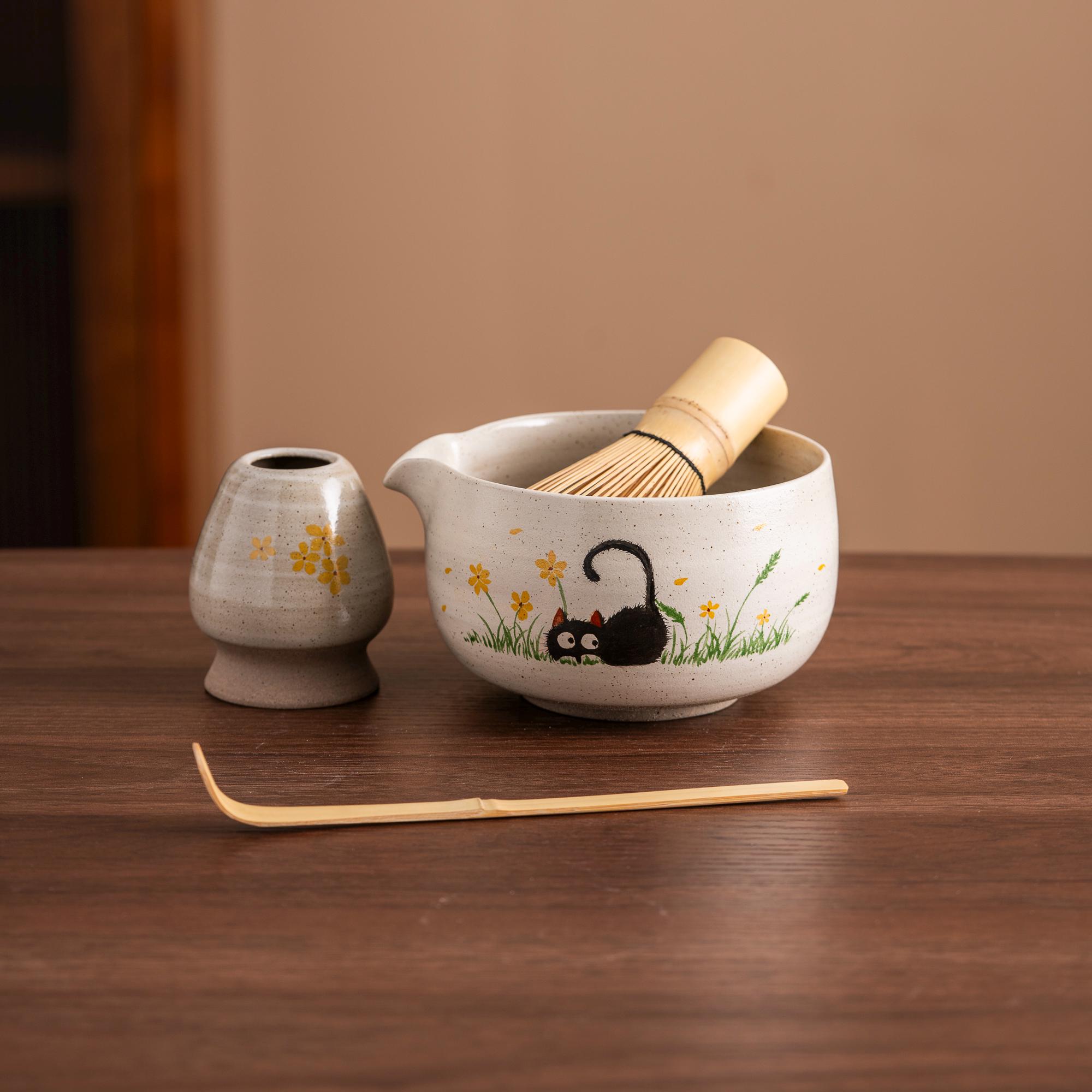 cat-hand-painted-ceramic-matcha-bowl-set-450ml-starter-kit-05 Cat Hand-painted Ceramic Matcha Bowl Set, 450ml Starter Kit