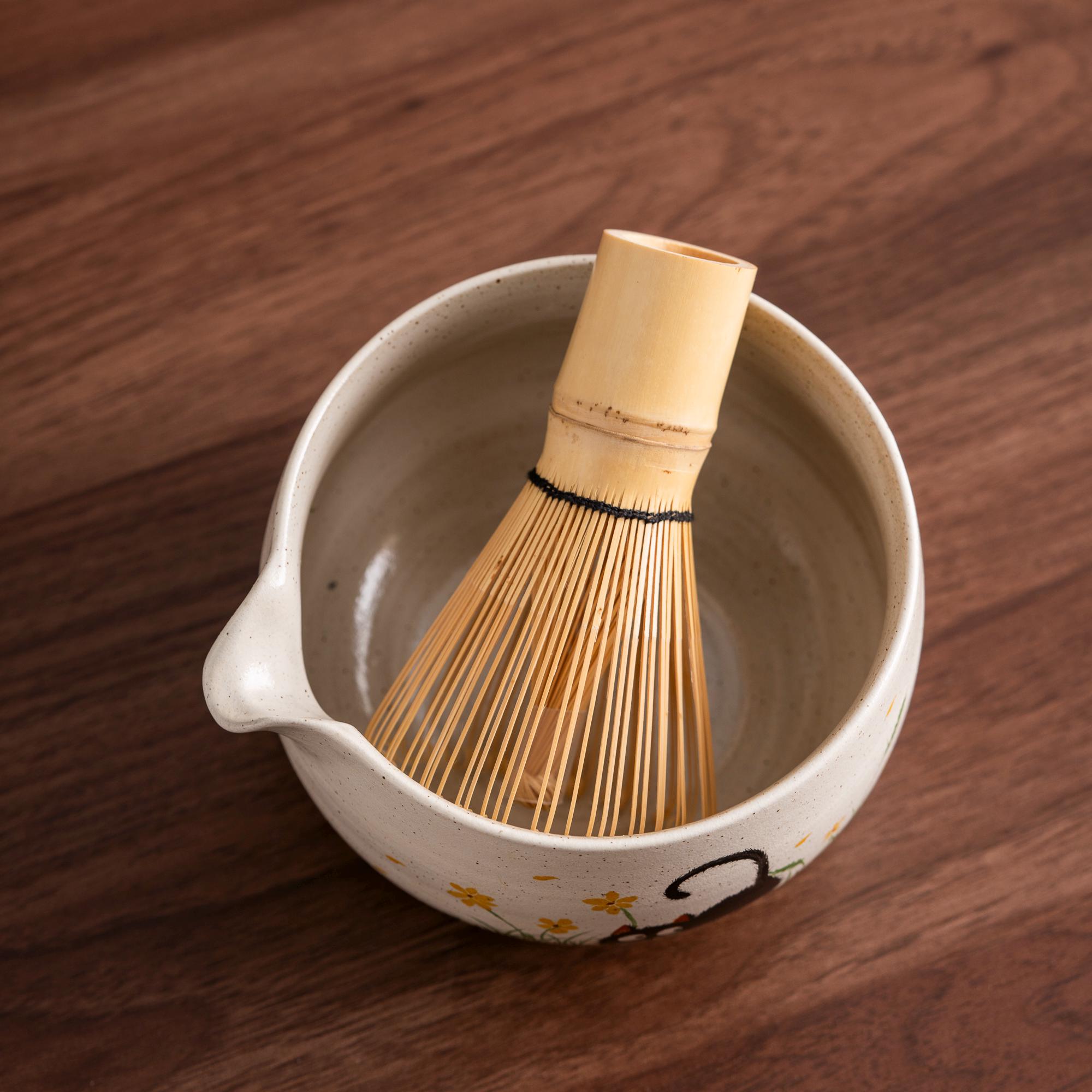 cat-hand-painted-ceramic-matcha-bowl-set-450ml-starter-kit-06 Cat Hand-painted Ceramic Matcha Bowl Set, 450ml Starter Kit