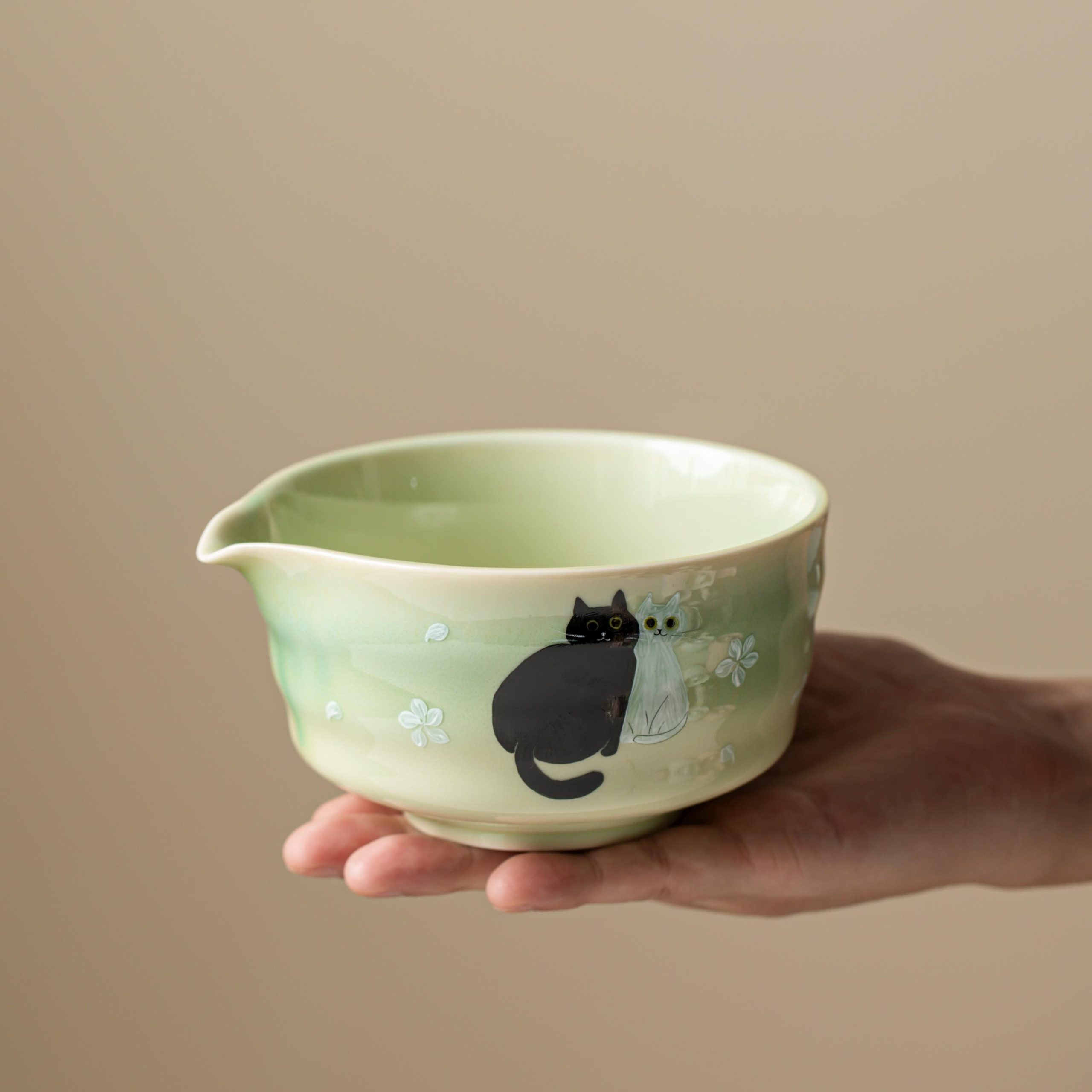 cat-hand-painted-ceramic-matcha-bowl-set-with-bamboo-whisk-and-holder-450ml-starter-kit-03 Cat Hand-painted Ceramic Matcha Bowl Set with Bamboo Whisk & Holder, 450ml Starter Kit