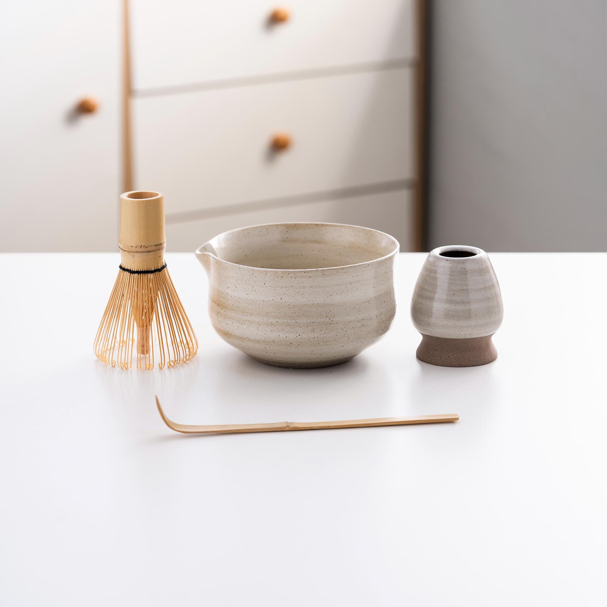 Ceramic Matcha Bowl Set with Bamboo Whisk, 450ml Starter Kit