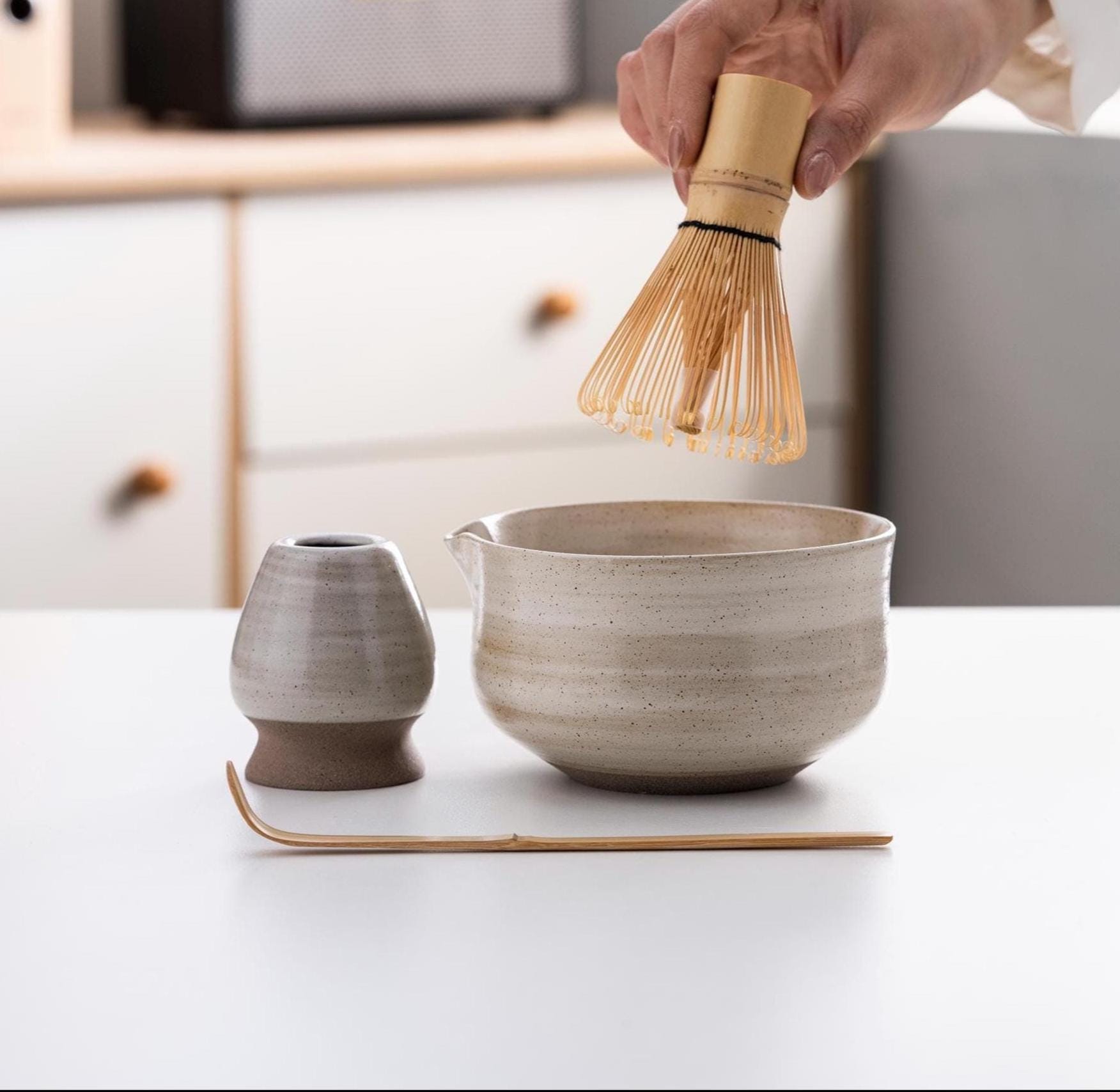 ceramic-matcha-bowl-set-with-bamboo-whisk-450ml-starter-kit-02 Ceramic Matcha Bowl Set with Bamboo Whisk, 450ml Starter Kit