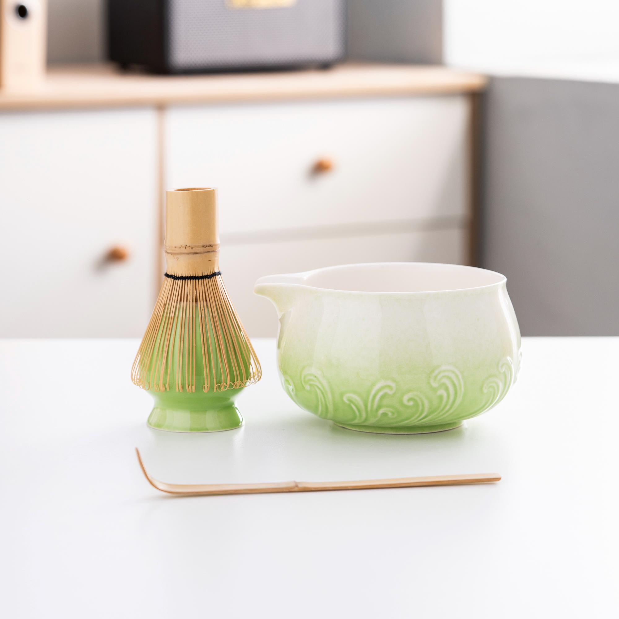 ceramic-matcha-bowl-set-with-bamboo-whisk-and-holder-600ml-starter-kit-03 Ceramic Matcha Bowl Set with Bamboo Whisk & Holder, 600ml Starter Kit