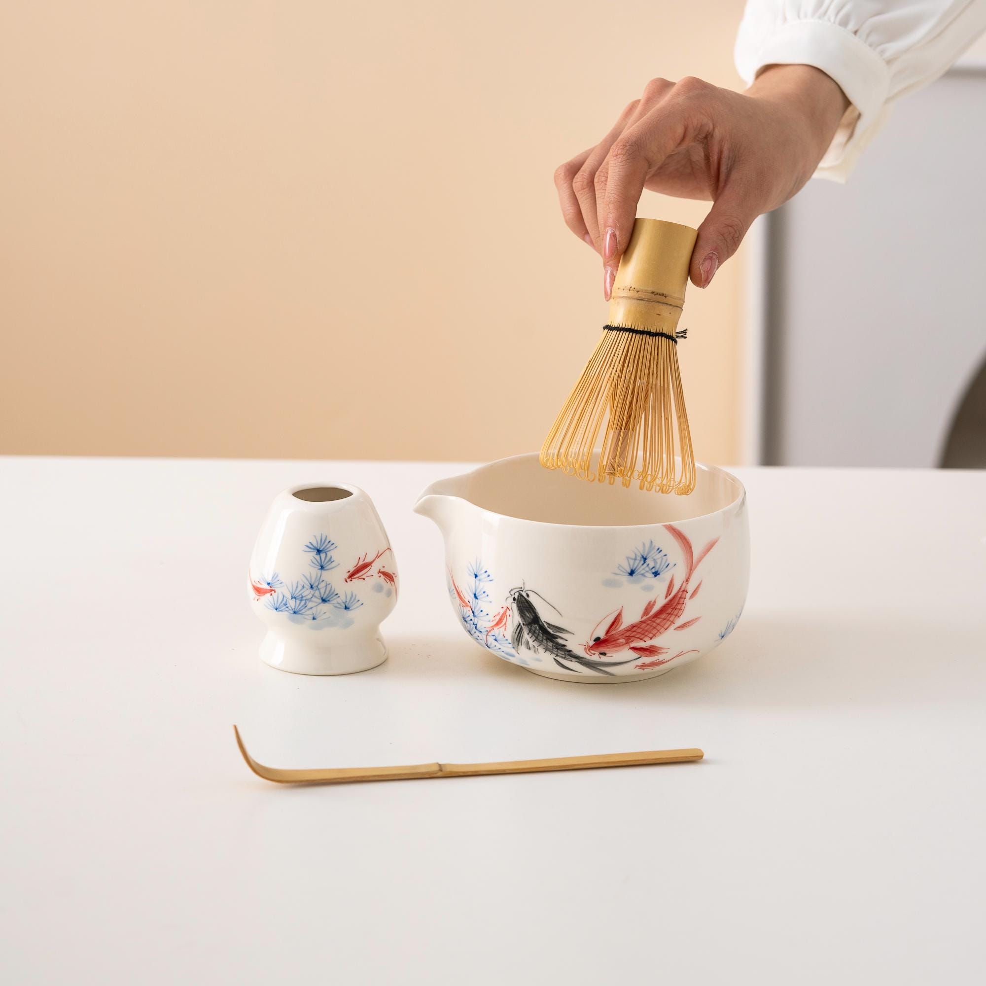 fish-hand-painted-ceramic-matcha-bowl-set-with-spout-bamboo-whisk-and-holder-450ml-starter-kit-05 Fish Hand-painted Ceramic Matcha Bowl Set with Spout, Bamboo Whisk & Holder, 450ml Starter Kit
