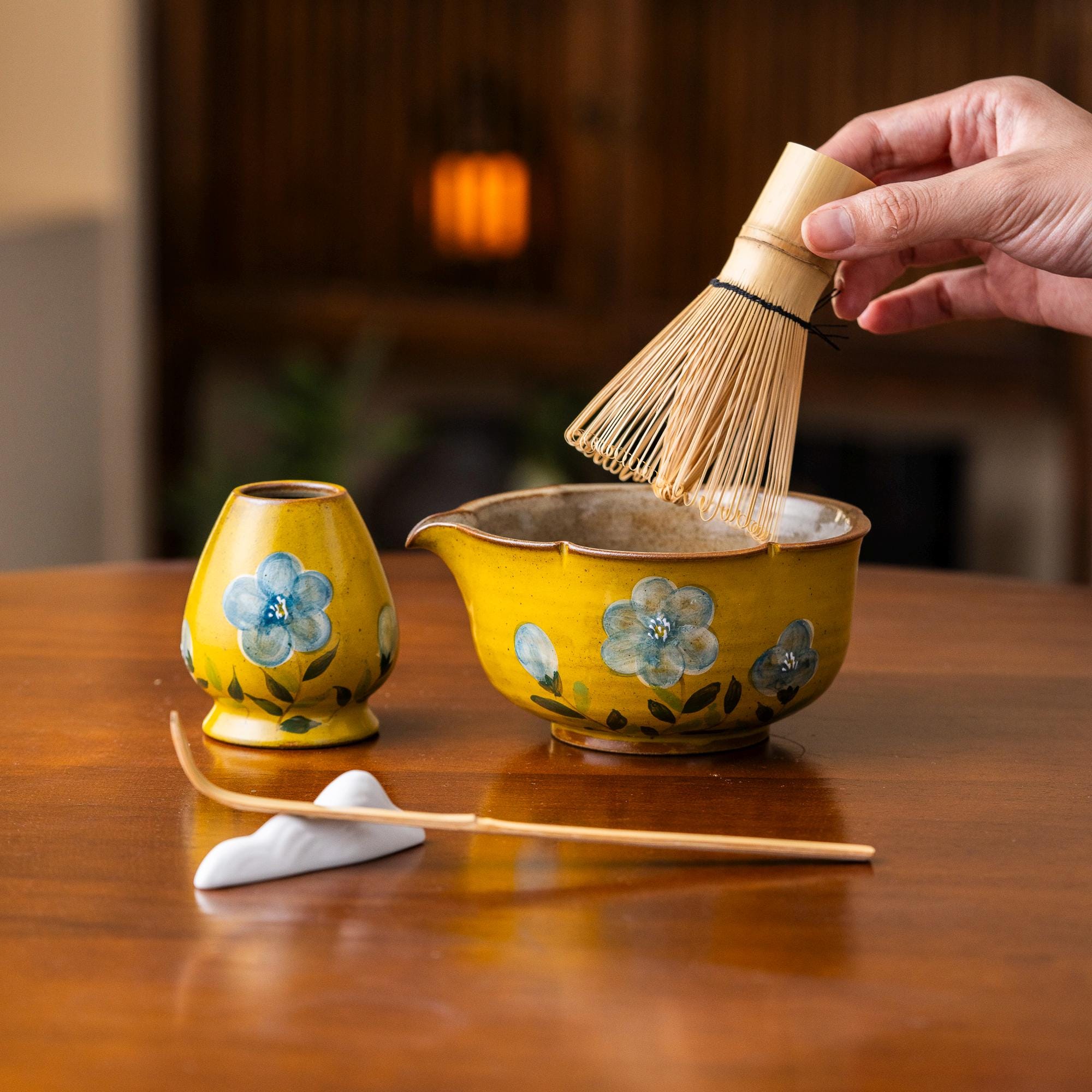 floral-ceramic-matcha-bowl-set-600ml-gift-kit-03 Floral Ceramic Matcha Bowl Set, 600ml Gift Kit