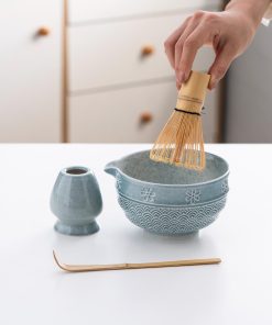 Floral Ceramic Matcha Bowl Set with Bamboo Whisk & Holder, 420ml Starter Kit
