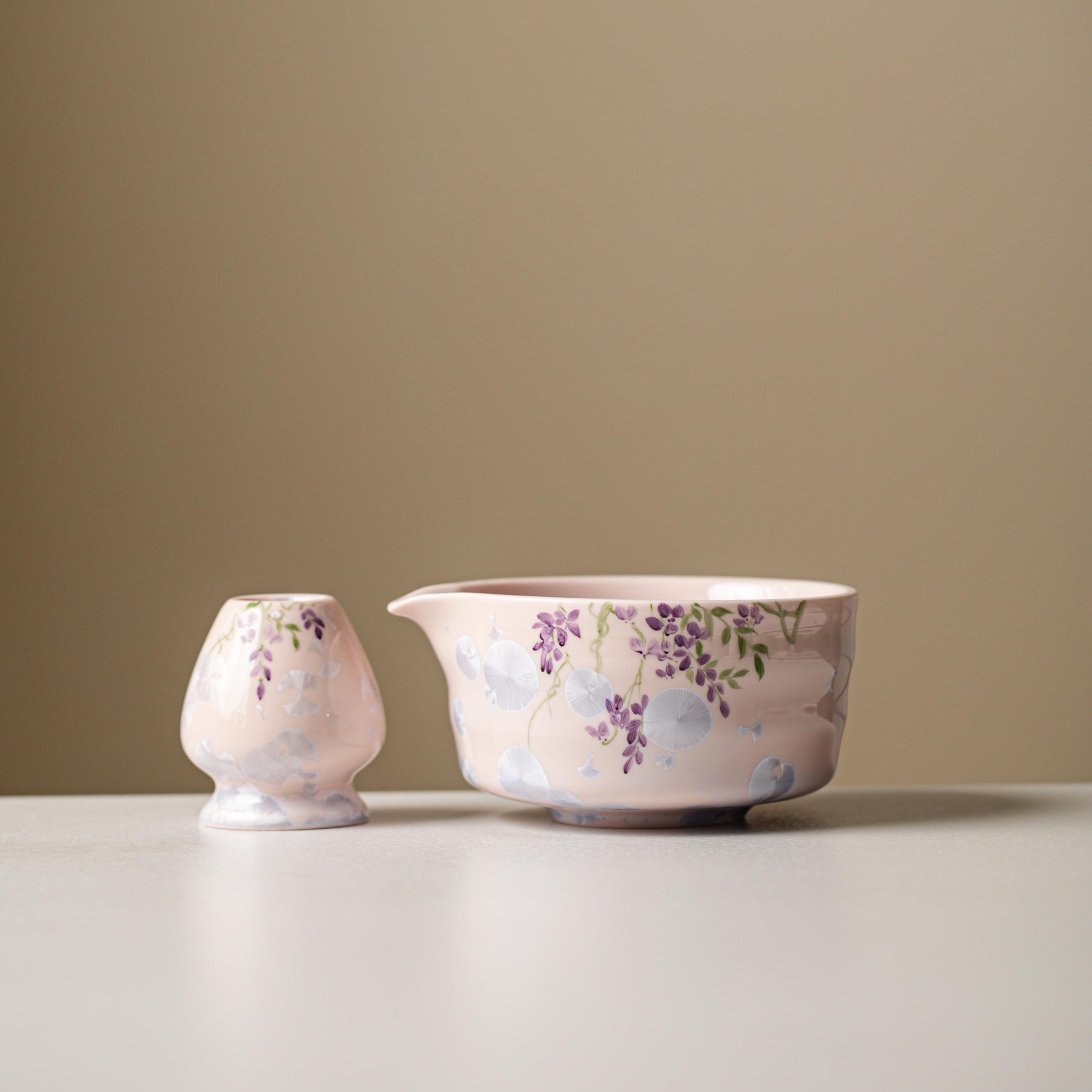 floral-crystalline-hand-painted-ceramic-matcha-bowl-set-with-bamboo-whisk-and-holder-450ml-starter-kit-02 Floral Crystalline Hand-painted Ceramic Matcha Bowl Set with Bamboo Whisk & Holder, 450ml Starter Kit