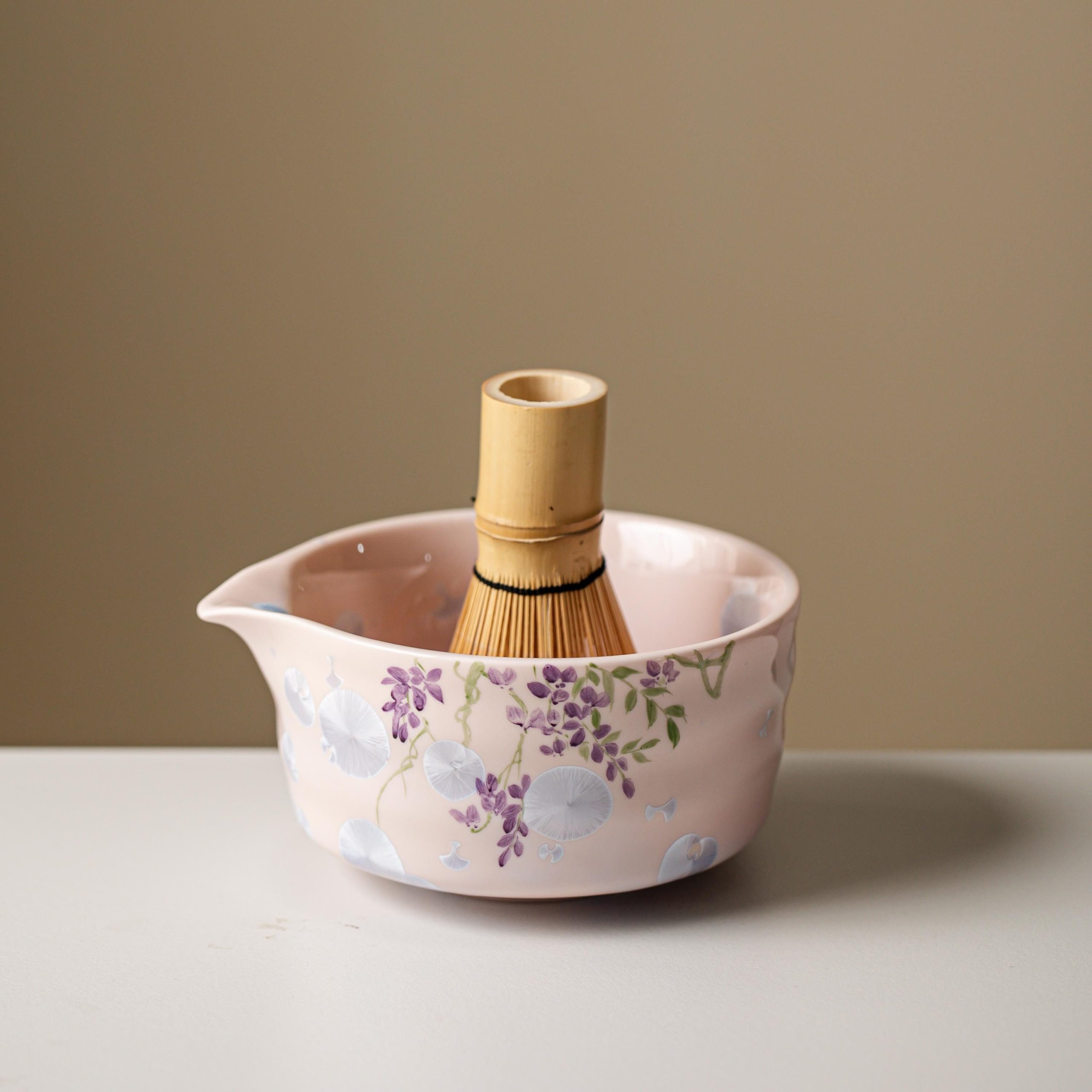 floral-crystalline-hand-painted-ceramic-matcha-bowl-set-with-bamboo-whisk-and-holder-450ml-starter-kit-06 Floral Crystalline Hand-painted Ceramic Matcha Bowl Set with Bamboo Whisk & Holder, 450ml Starter Kit