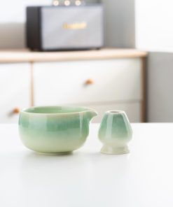 Green Cat Hand-painted Ceramic Matcha Bowl Set with Bamboo Whisk & Holder, 450ml Starter Kit