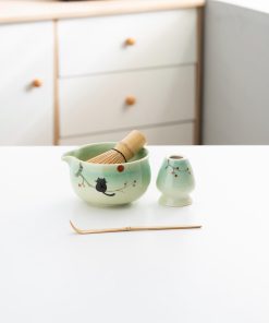 Green Cat Hand-painted Ceramic Matcha Bowl Set with Bamboo Whisk & Holder, 450ml Starter Kit