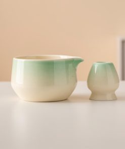 Green Cat Hand-painted Ceramic Matcha Bowl Set with Spout, Bamboo Whisk & Holder, 450ml Starter Kit