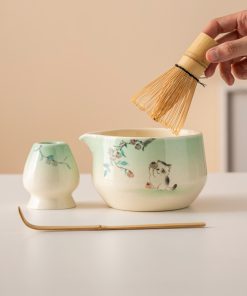 Green Cat Hand-painted Ceramic Matcha Bowl Set with Spout, Bamboo Whisk & Holder, 450ml Starter Kit