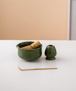 Green Ceramic Matcha Bowl Set with Spout, Bamboo Whisk & Holder, 450ml Starter Kit