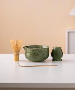 Green Ceramic Matcha Bowl Set with Spout, Bamboo Whisk & Holder, 450ml Starter Kit