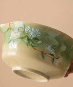 Green Floral Hand-painted Ceramic Matcha Bowl Set with Bamboo Whisk & Holder, 450ml Starter Kit