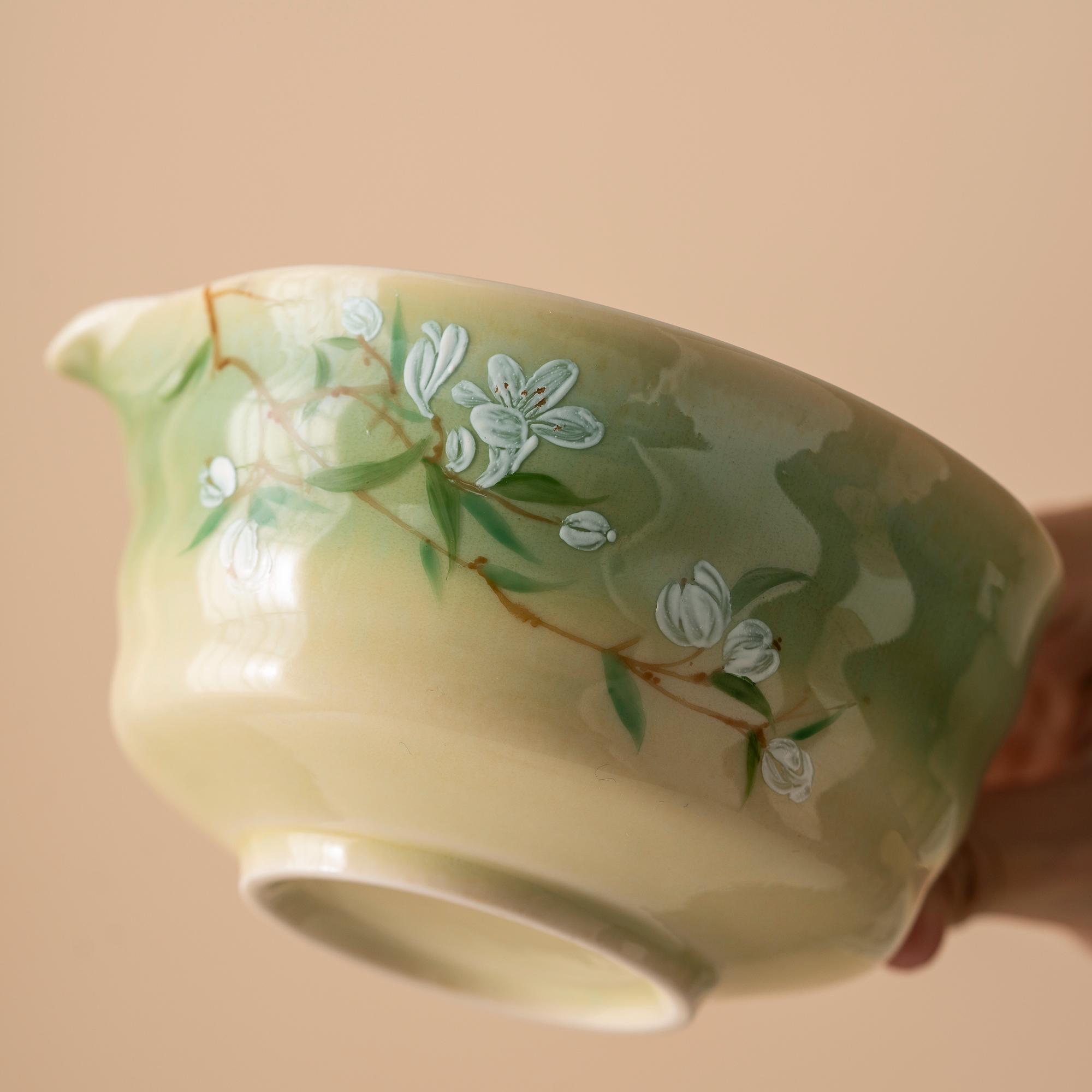 green-floral-hand-painted-ceramic-matcha-bowl-set-with-bamboo-whisk-and-holder-450ml-starter-kit-03 Green Floral Hand-painted Ceramic Matcha Bowl Set with Bamboo Whisk & Holder, 450ml Starter Kit