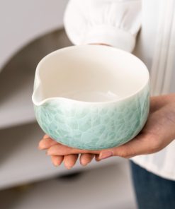 Green Flower Ceramic Matcha Bowl Set with Spout, Bamboo Whisk & Holder, 450ml Gift Kit
