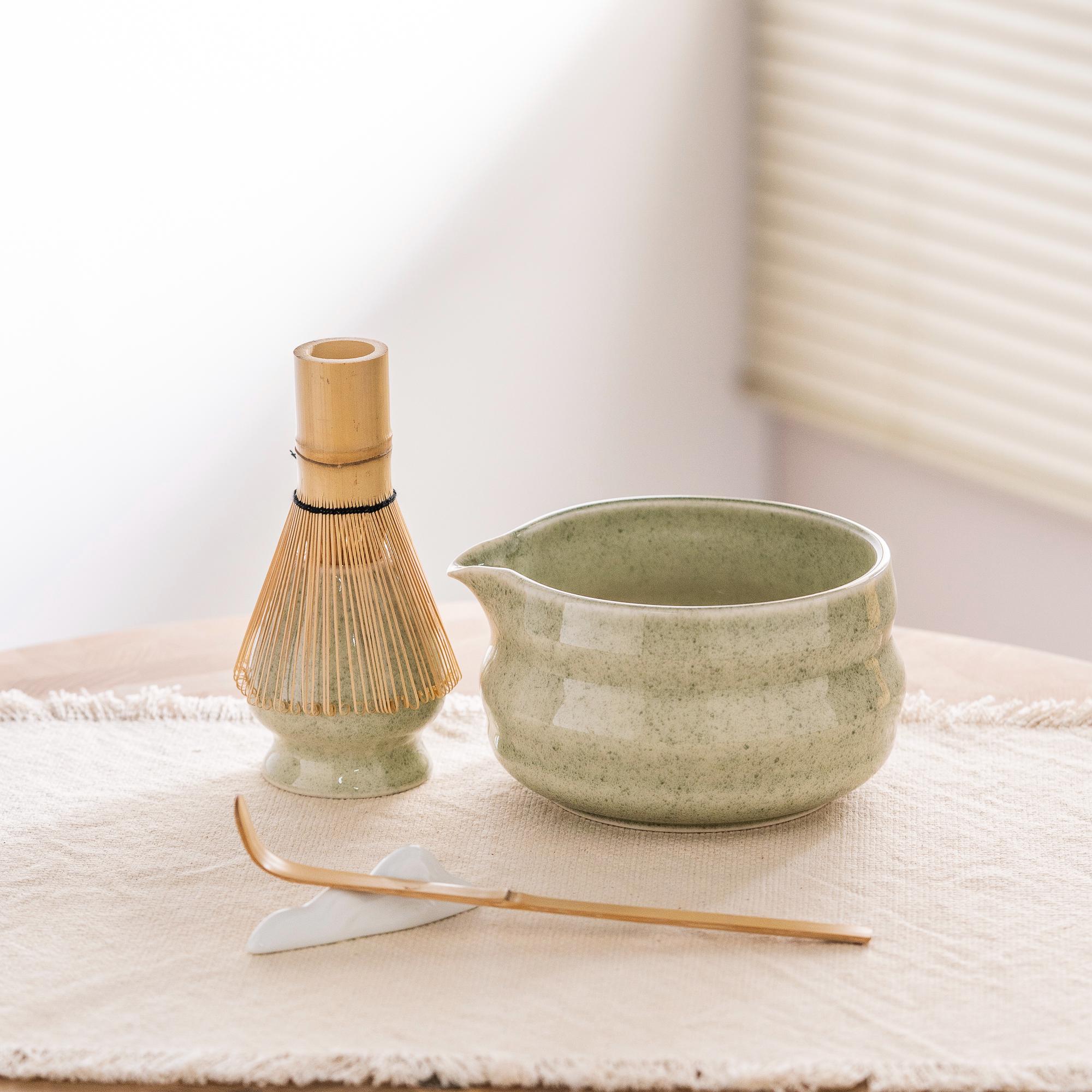 green-sage-ceramic-matcha-bowl-set-with-bamboo-whisk-500ml-gift-kit-03 Green Sage Ceramic Matcha Bowl Set with Bamboo Whisk, 500ml Gift Kit
