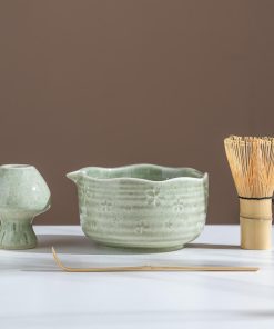 Green Sage Floral Ceramic Matcha Bowl Set with Bamboo Whisk, 450ml Gift Kit
