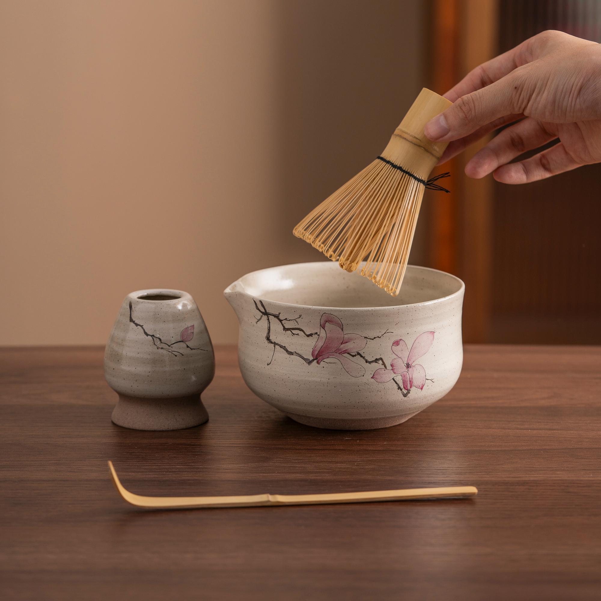 hand-painted-ceramic-matcha-bowl-set-with-bamboo-whisk-450ml-starter-kit-03 Hand-painted Ceramic Matcha Bowl Set with Bamboo Whisk, 450ml Starter Kit