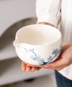 Hand-painted Ceramic Matcha Bowl Set with Spout, Bamboo Whisk & Holder, 450ml Gift Kit