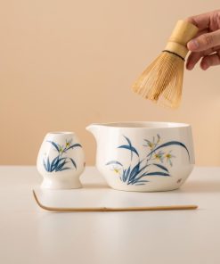 Hand-painted Ceramic Matcha Bowl Set with Spout, Bamboo Whisk & Holder, 450ml Starter Kit