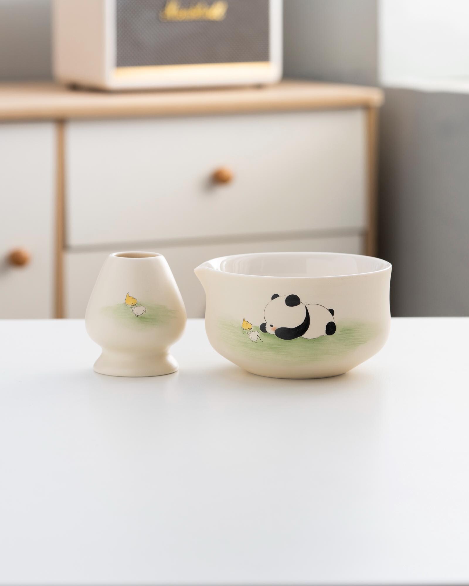 panda-ceramic-matcha-bowl-set-with-bamboo-whisk-450ml-starter-kit-04 Panda Ceramic Matcha Bowl Set with Bamboo Whisk, 450ml Starter Kit