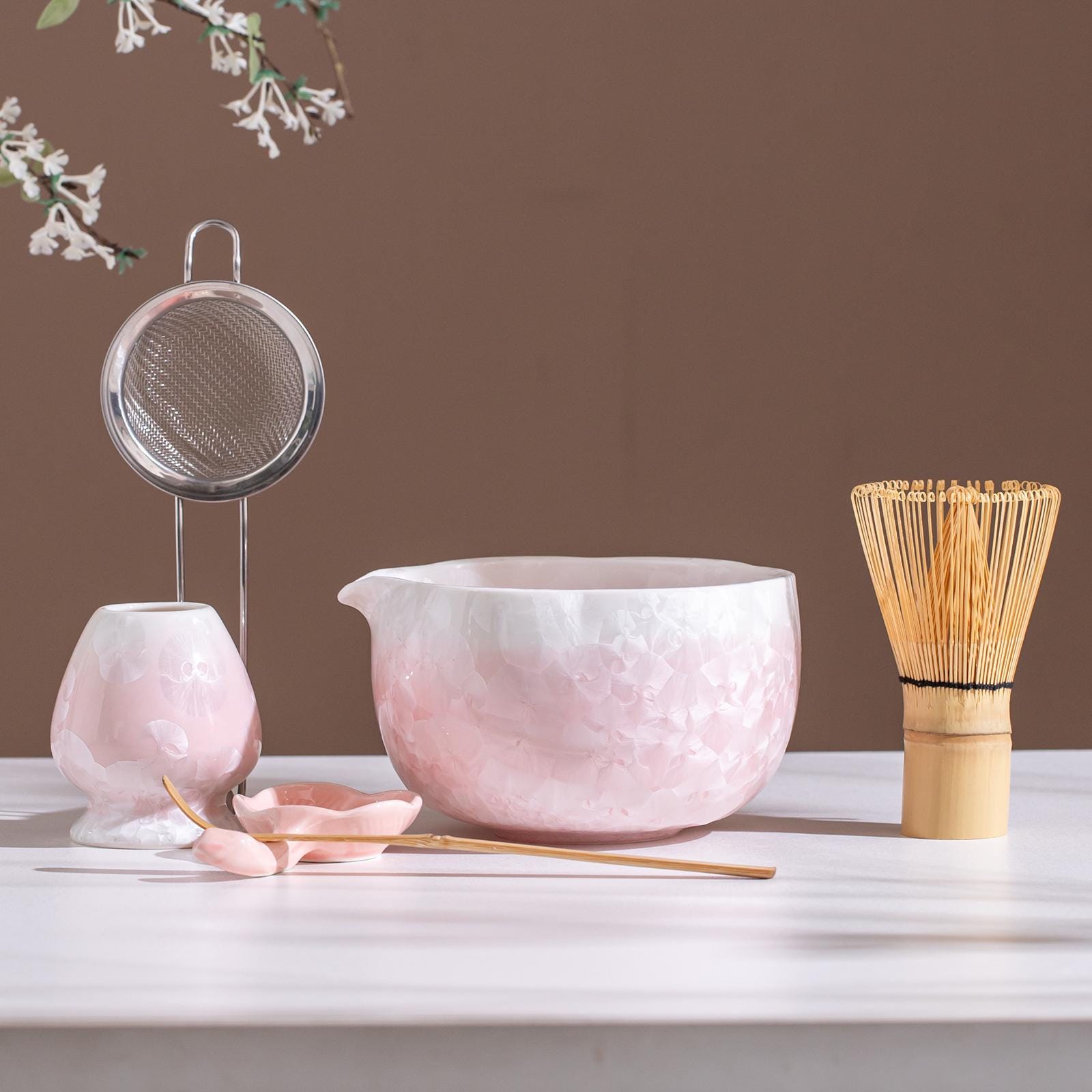 pink-crystal-glaze-ceramic-matcha-bowl-set-with-bamboo-whisk-700ml-starter-kit-02 Pink Crystal Glaze Ceramic Matcha Bowl Set with Bamboo Whisk, 700ml Starter Kit