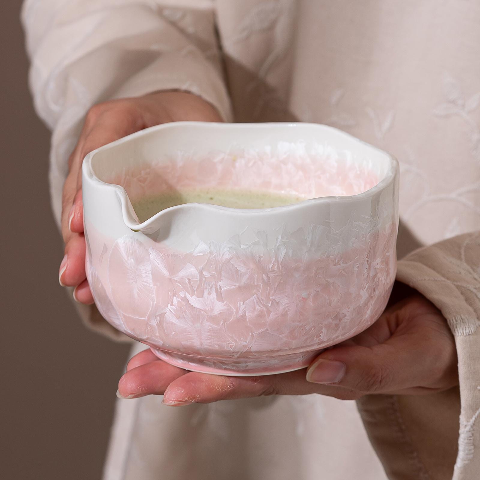 pink-crystalline-ceramic-matcha-bowl-set-with-bamboo-whisk-600ml-starter-kit-04 Pink Crystalline Ceramic Matcha Bowl Set with Bamboo Whisk, 600ml Starter Kit