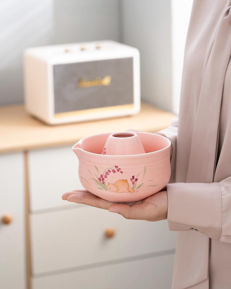 pink-floral-hand-painted-ceramic-matcha-bowl-set-450ml-starter-kit-05 Pink Floral Hand-painted Ceramic Matcha Bowl Set, 450ml Starter Kit