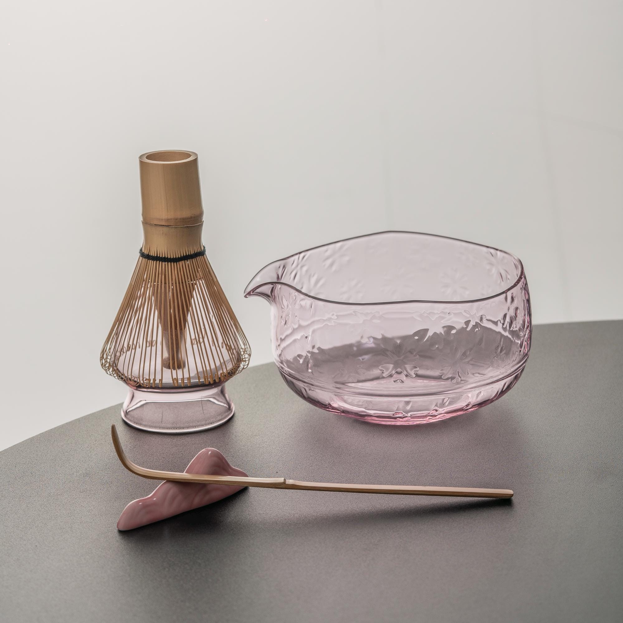pink-sakura-glass-matcha-bowl-set-with-bamboo-whisk-600ml-starter-kit-04 Pink Sakura Glass Matcha Bowl Set with Bamboo Whisk, 600ml Starter Kit