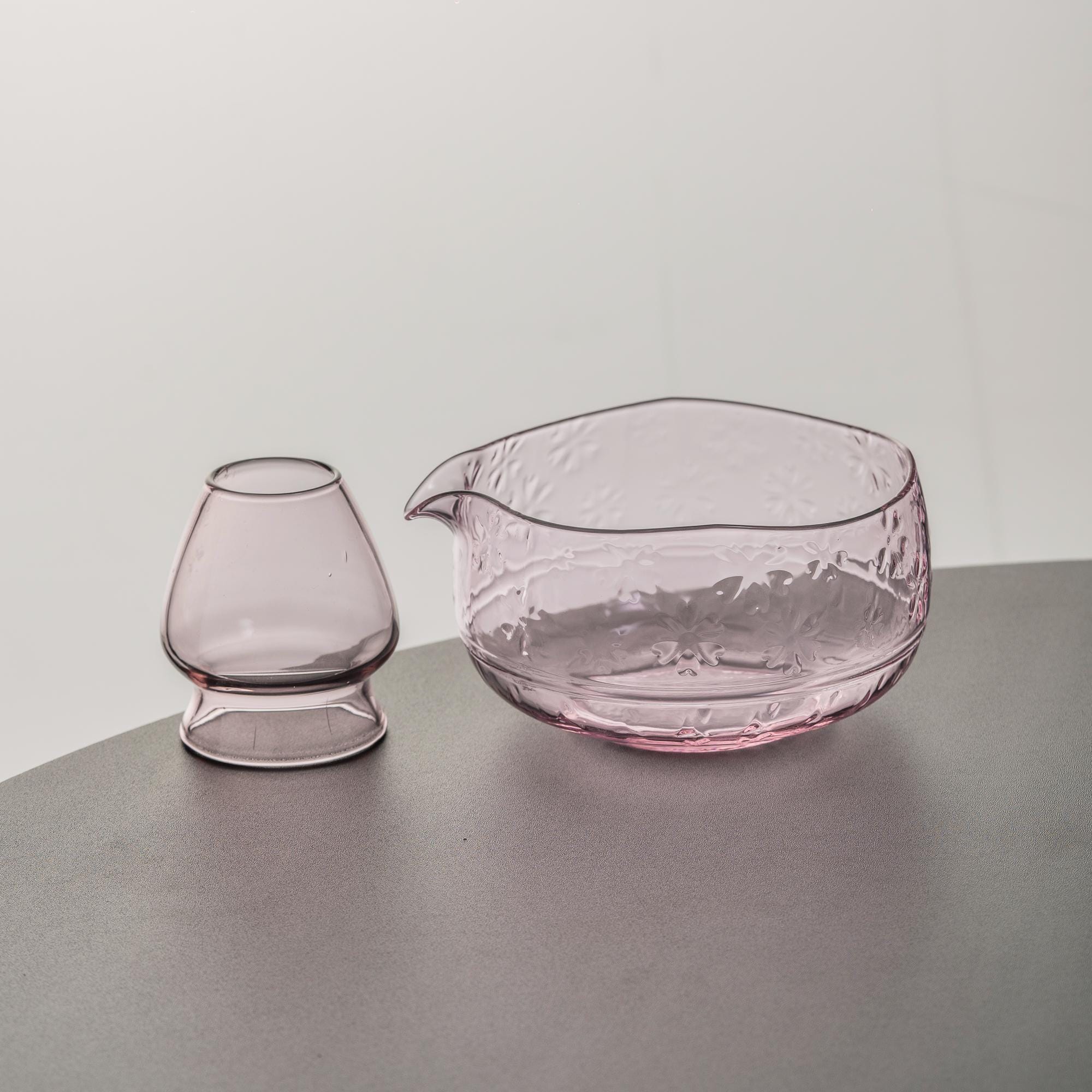 pink-sakura-glass-matcha-bowl-set-with-bamboo-whisk-600ml-starter-kit-05 Pink Sakura Glass Matcha Bowl Set with Bamboo Whisk, 600ml Starter Kit