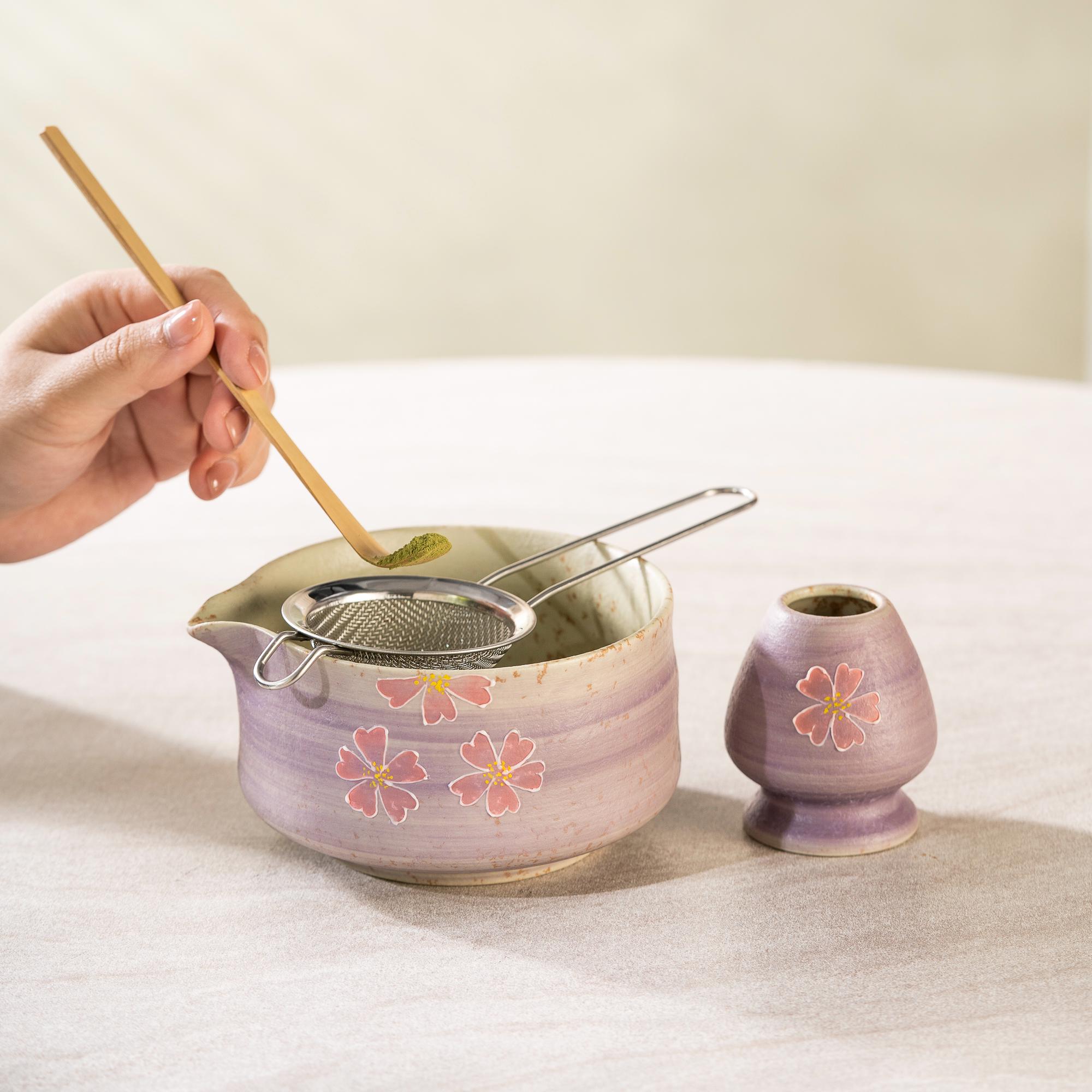 sakura-hand-painted-ceramic-matcha-bowl-set-500ml-starter-kit-02 Sakura Hand-painted Ceramic Matcha Bowl Set, 500ml Starter Kit