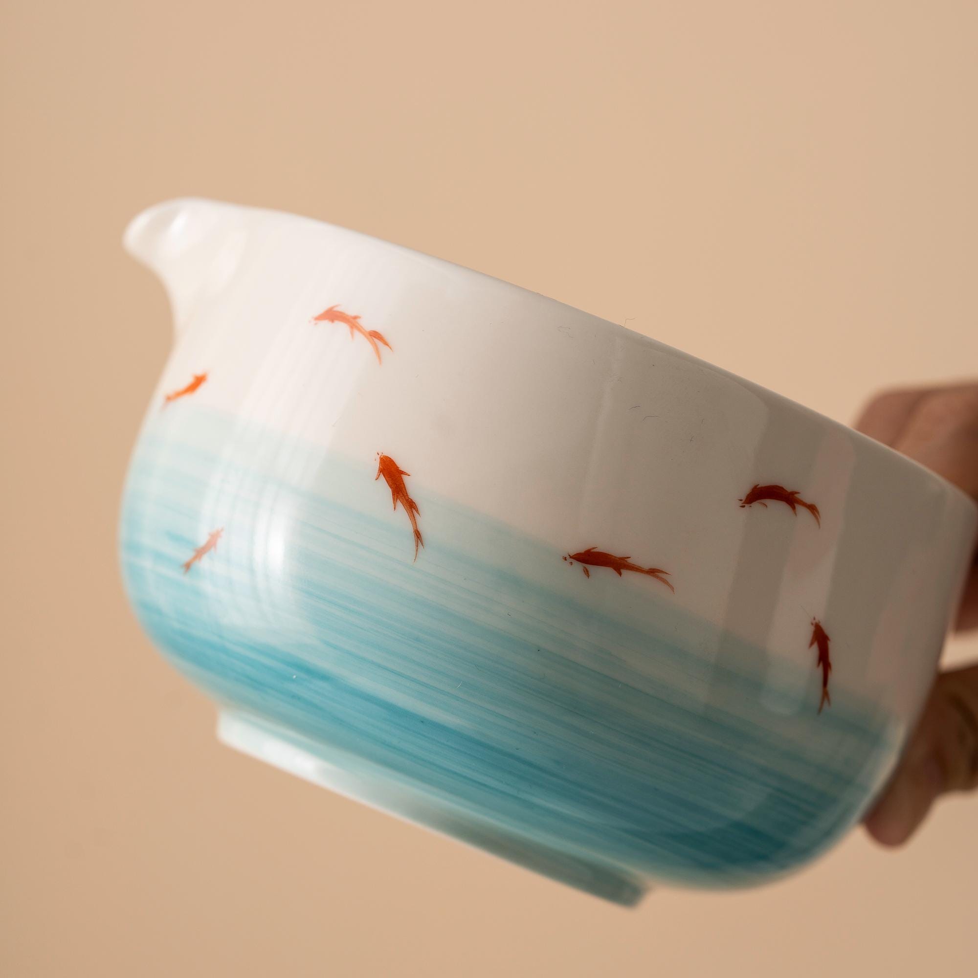 white-fish-hand-painted-ceramic-matcha-bowl-set-with-spout-bamboo-whisk-and-holder-450ml-gift-kit-03 White Fish Hand-painted Ceramic Matcha Bowl Set with Spout, Bamboo Whisk & Holder, 450ml Gift Kit