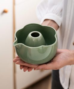 White Floral Ceramic Matcha Bowl Set with Bamboo Whisk & Holder, 500ml Starter Kit