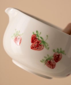 White Strawberry Hand-painted Ceramic Matcha Bowl Set with Spout, Bamboo Whisk & Holder, 450ml Gift Kit